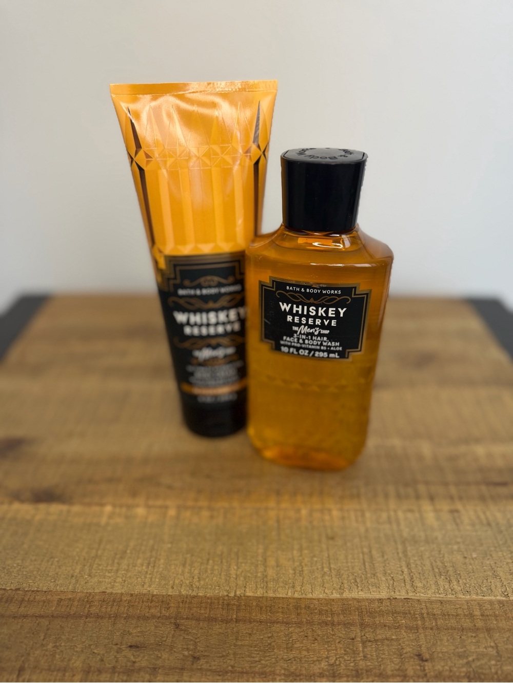 Bath & Body Works Whiskey Reserve Body Wash & Lotion Set - Amber Gold